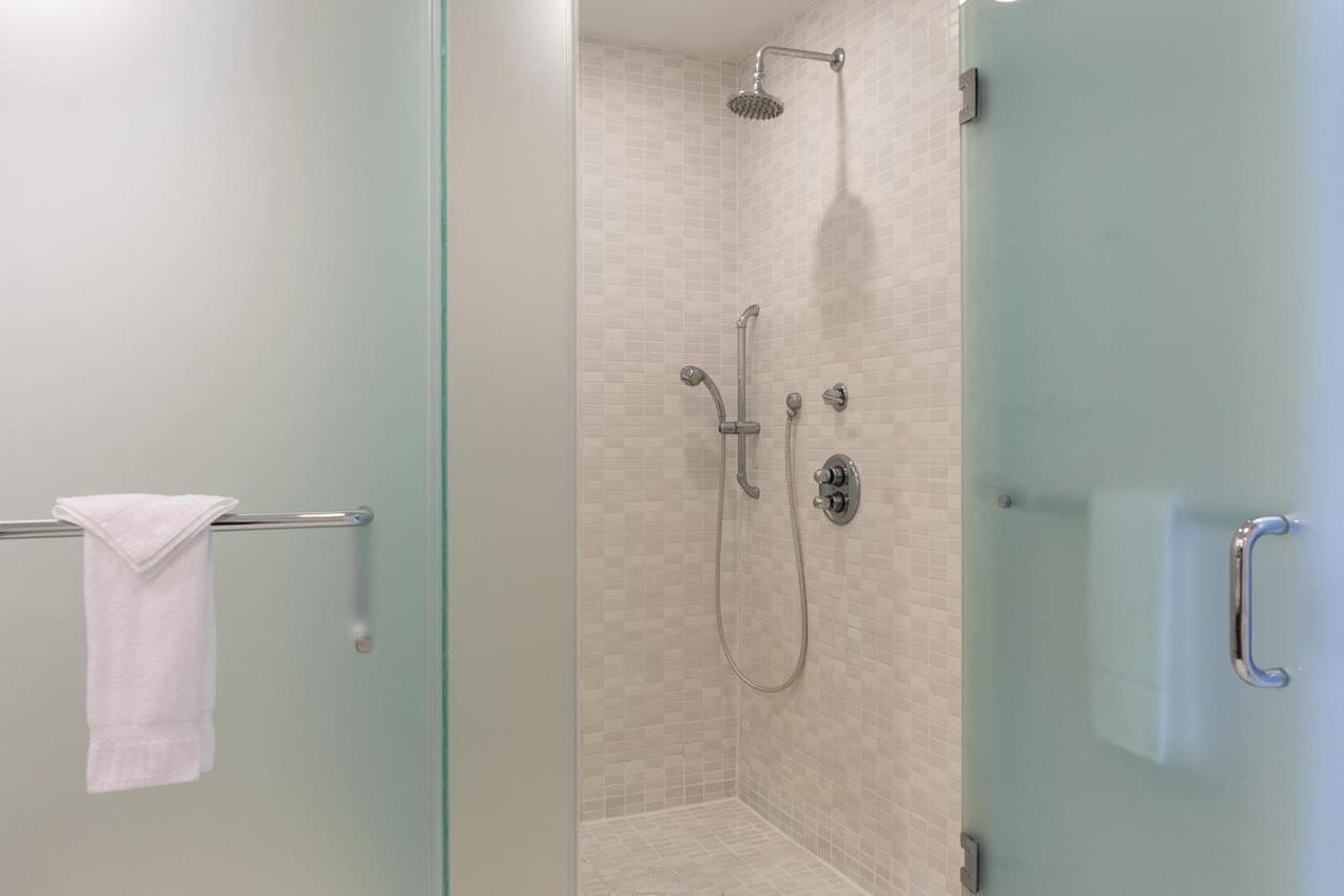 Modern Private Studio - King Bed, Jacuzzi, Balcony And Pool Aparthotel Miami Esterno foto